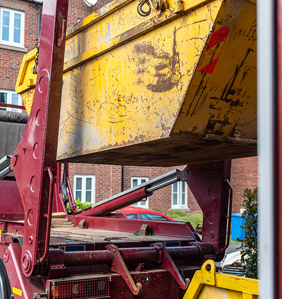 Book 8 Yard Maxi Skip Online Workington